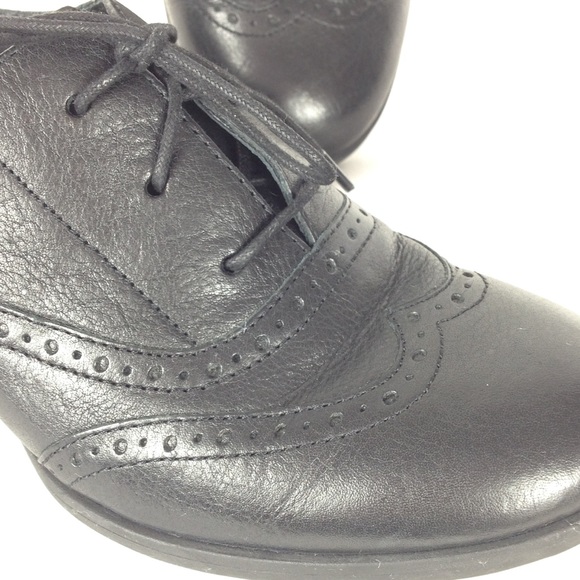 Born Brand Saddle Shoes - Picture 3 of 8